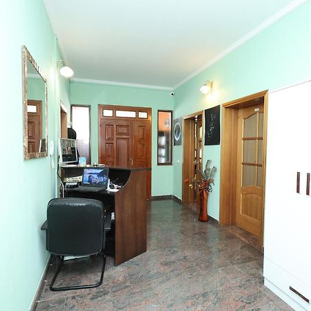 Hostel Osho Tirana Eksteriør billede