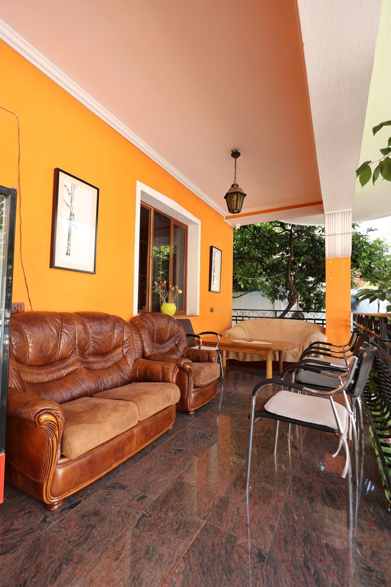 Hostel Osho Tirana Eksteriør billede
