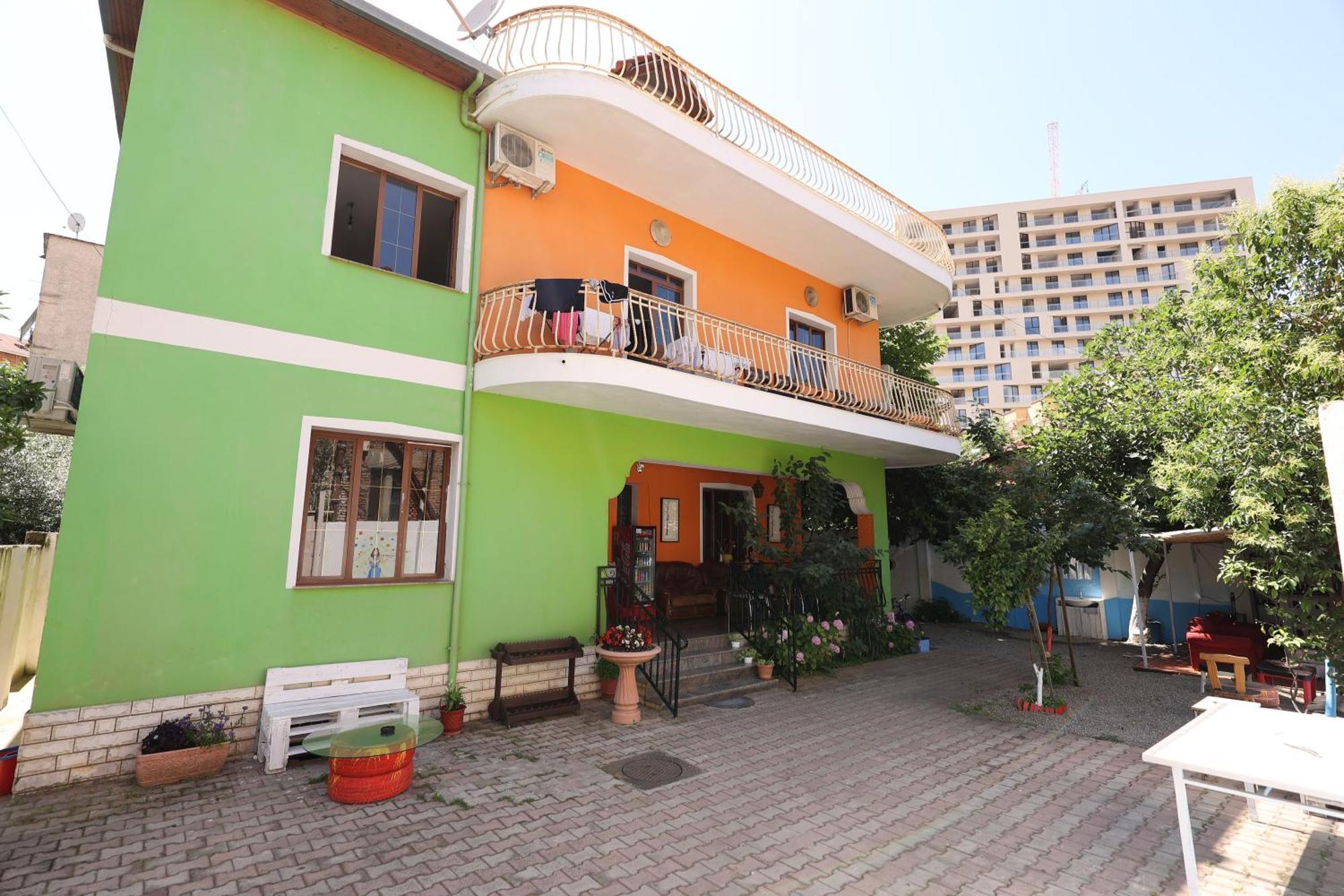 Hostel Osho Tirana Eksteriør billede