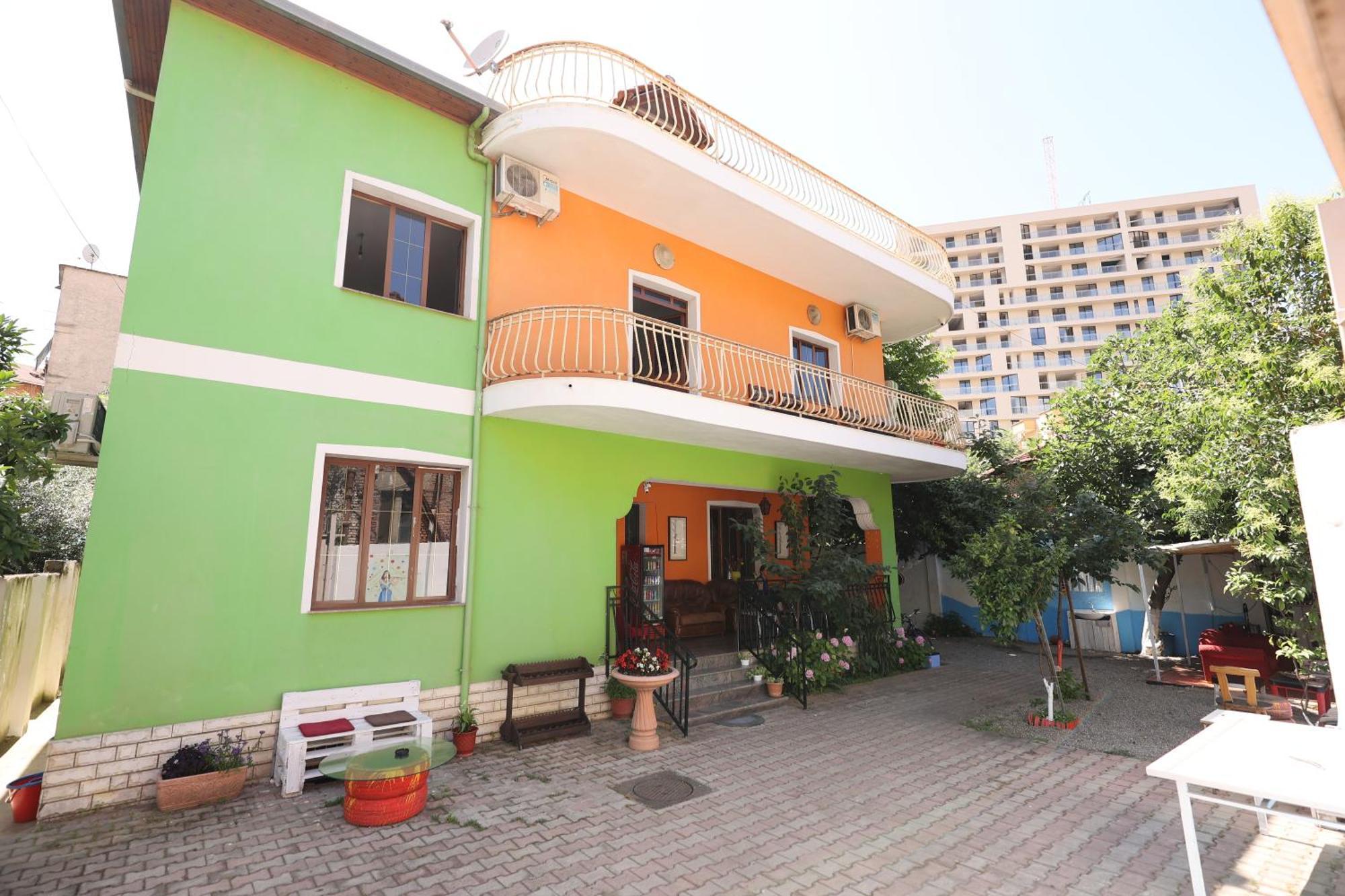 Hostel Osho Tirana Eksteriør billede