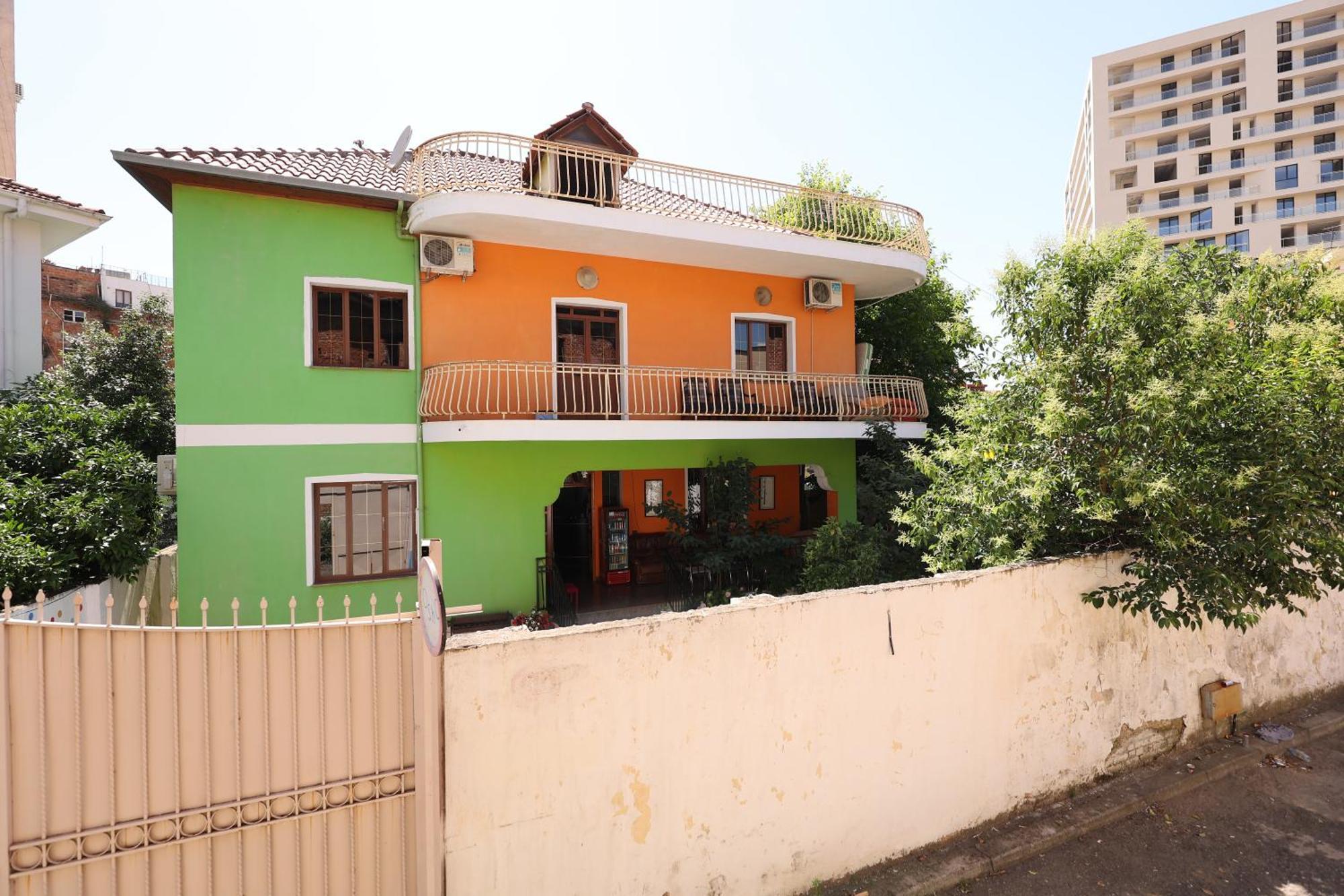 Hostel Osho Tirana Eksteriør billede