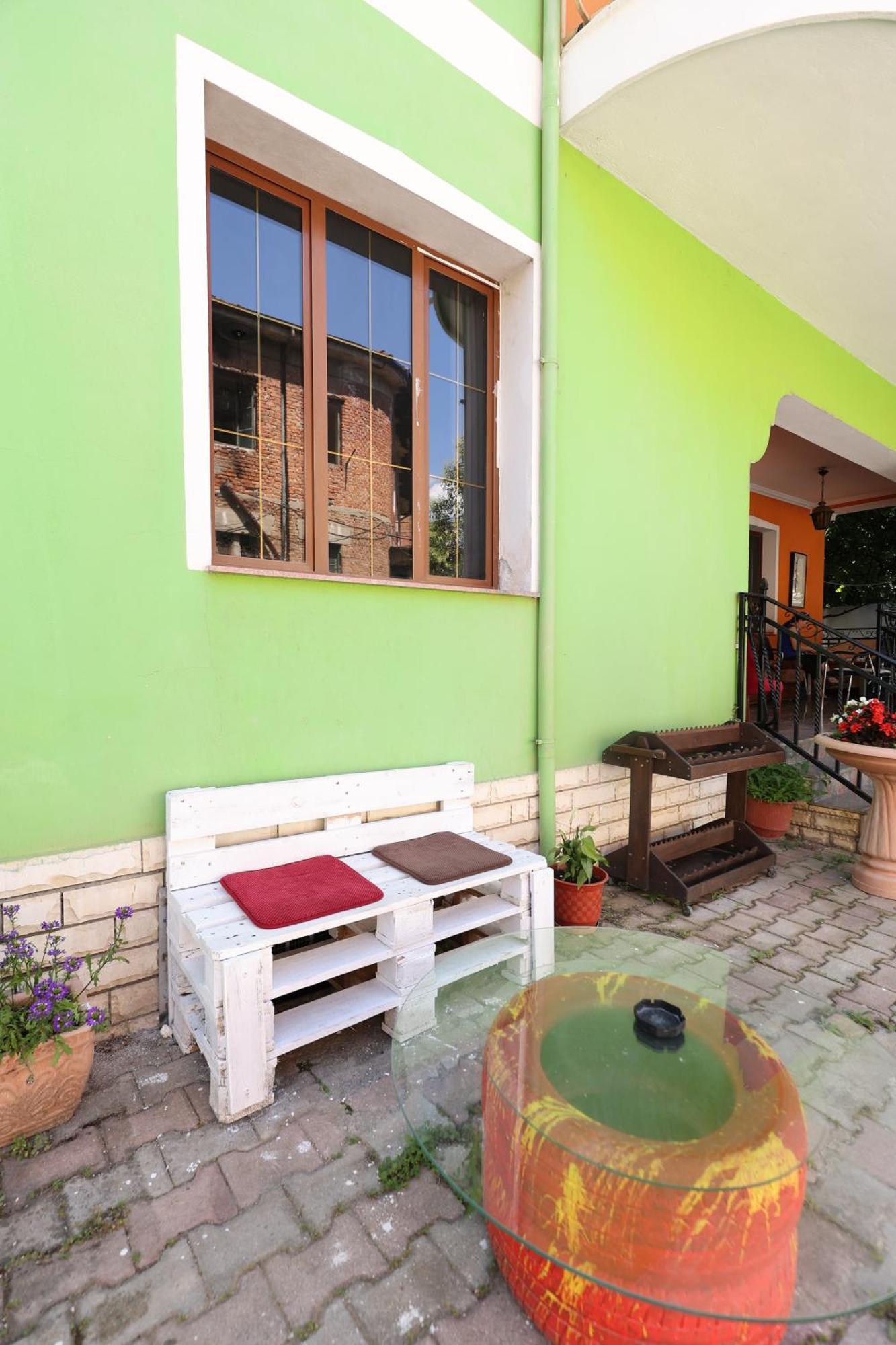 Hostel Osho Tirana Eksteriør billede