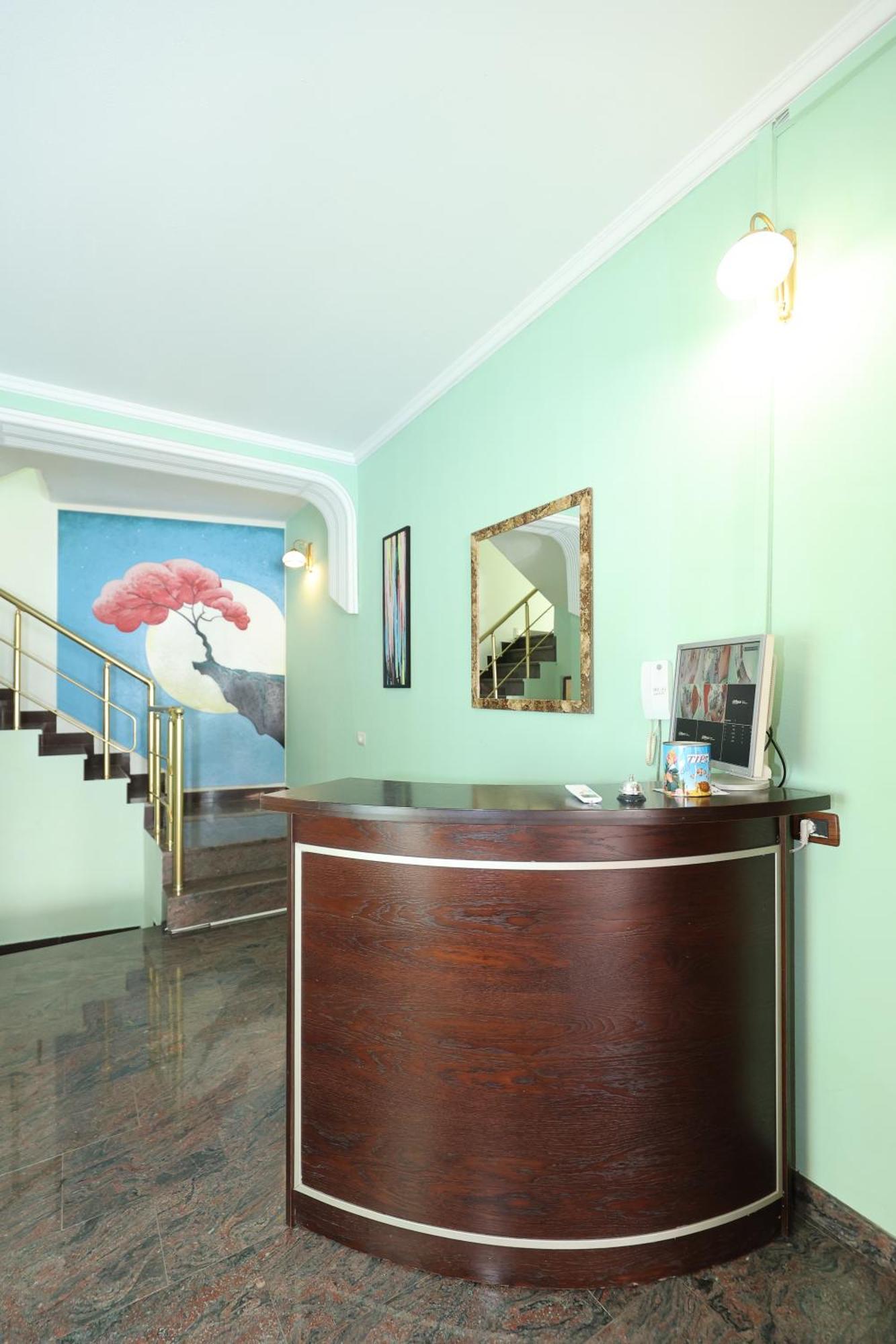 Hostel Osho Tirana Eksteriør billede