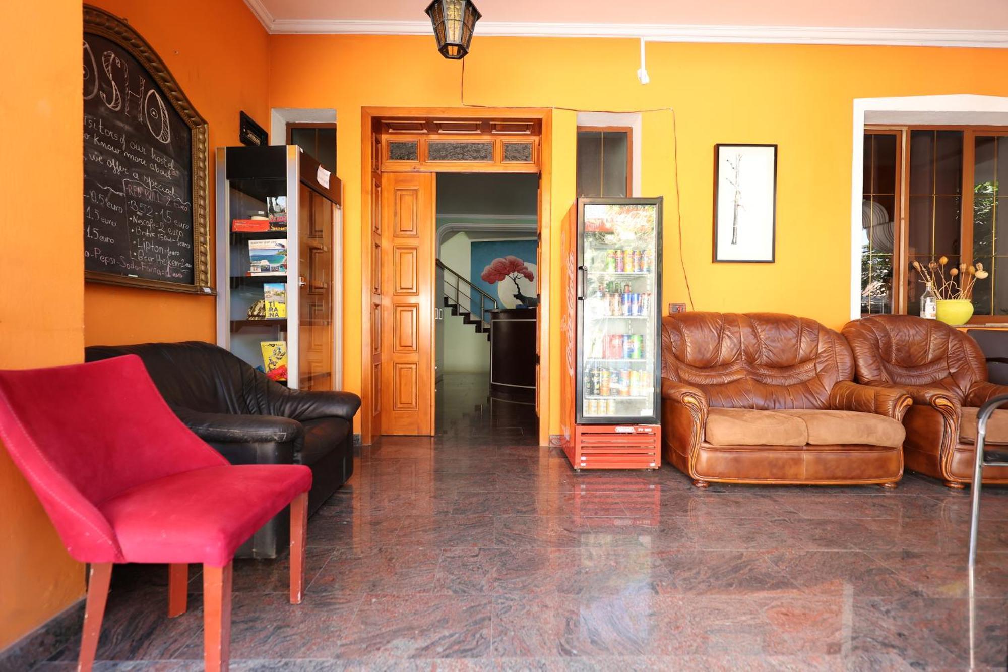 Hostel Osho Tirana Eksteriør billede